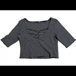 Wild Fable Black and White Striped Women's Top Ribbed Half Sleeve Lettuce Edge L